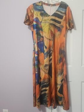 V-Neck Orange Abstract Midi Dress with Short Sleeves